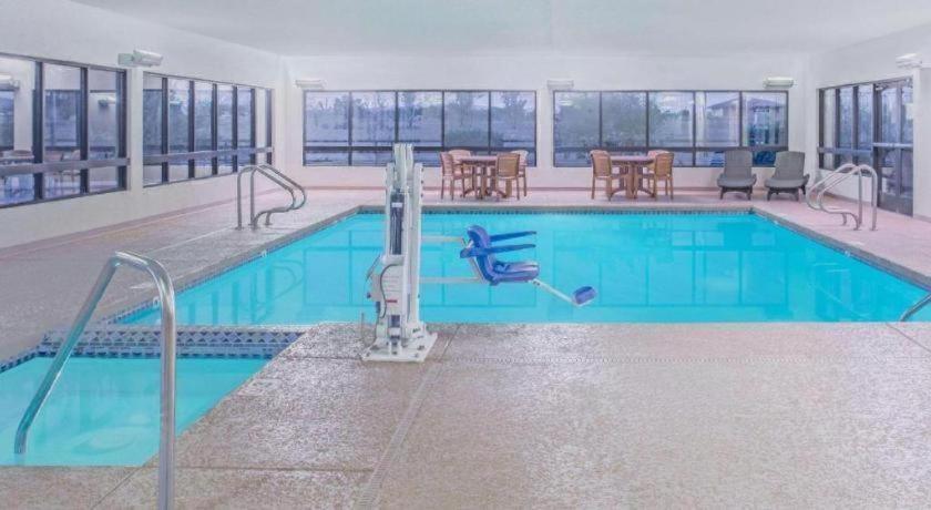 Days Inn By Wyndham Chino Valley Екстер'єр фото